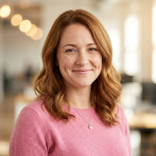 Emily Watson, listed as Head of Customer Support at Frank Worthelance, shown in a profile image